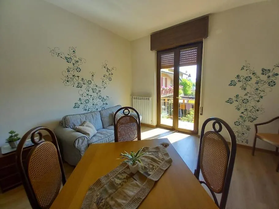 Holiday House - Leo & Malu Sarnico Apartment